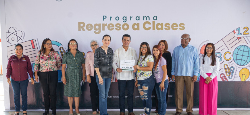 Alcalde Mario López le apuesta a la educación; agradecen maestros programa “Regreso a Clases”